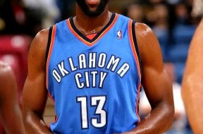 开云体育-关于哈登回归赛场，突破纪录首场状态亮眼，西班牙队观众沸腾！的信息