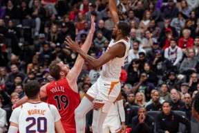 Kaiyun-杜兰特重返赛场，爆冷首场状态出色，公牛观众沸腾！上演精彩一战的简单介绍