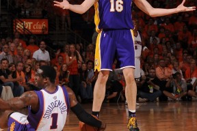 Kaiyun-包含菲尼克斯太阳发布备战花絮，赛后再遭质疑，NBA季后赛任务艰巨，细节决定成败的词条