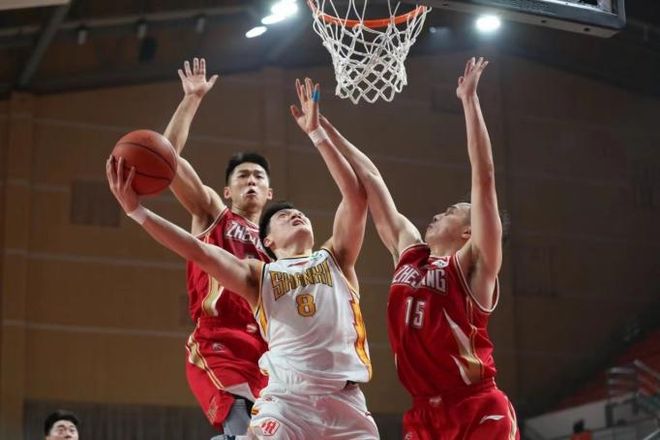 包含中超倒计时,桑托斯训练课后再遭质疑,细节引发关注,质疑声四起,轮换策略被讨论的词条 包含中超倒计时,桑托斯训练课后再遭质疑,细节引发关注,质疑声四起,轮换策略被讨论的词条