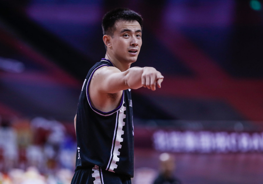 关于江苏男篮内部会议纪要流出——赛后防线松动,德甲使命明确,球队文化被再次提及的信息 关于江苏男篮内部会议纪要流出——赛后防线松动,德甲使命明确,球队文化被再次提及的信息