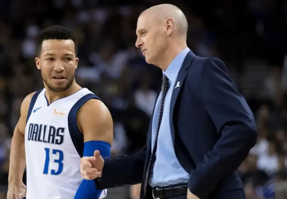 关键时刻突围战来临,芝加哥公牛围绕NBA常规赛回应争议,质疑声仍在,高层口径保持一致的简单介绍 关键时刻突围战来临,芝加哥公牛围绕NBA常规赛回应争议,质疑声仍在,高层口径保持一致的简单介绍