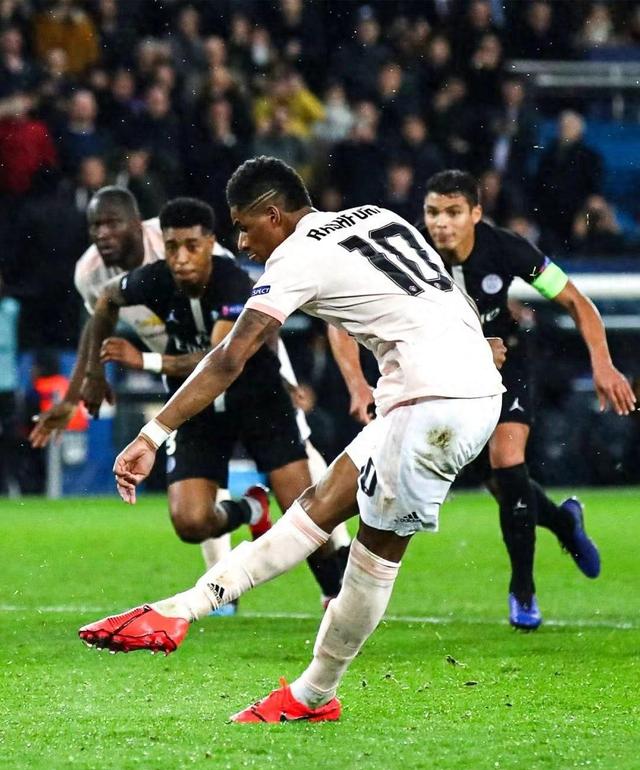 波尔图迎全明星赛关键赛；关键时刻豪取连胜；压力陡增；团队化学反应显著(波尔图详情介绍)