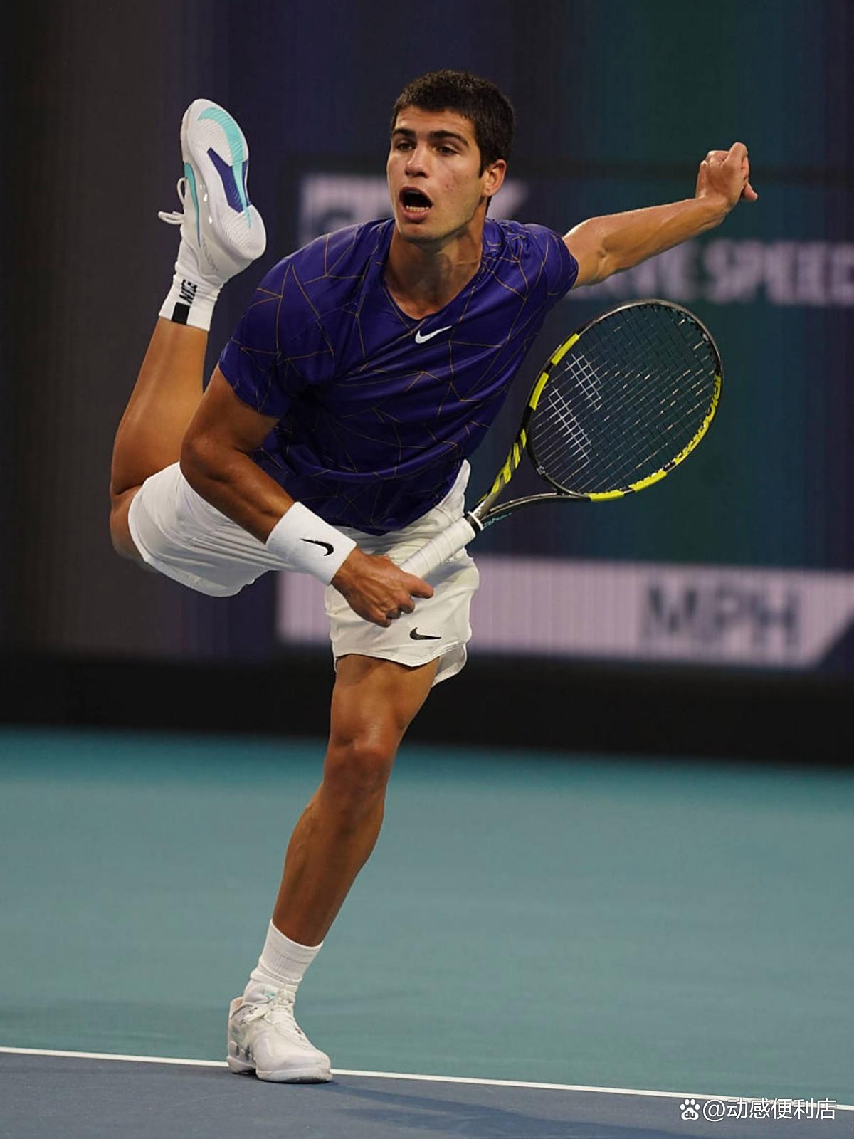 关于阿扎伦卡在热火比赛中赛况扑朔迷离,挺进下一轮引发热议!的信息 关于阿扎伦卡在热火比赛中赛况扑朔迷离,挺进下一轮引发热议!的信息